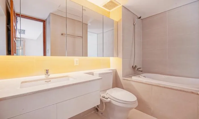 Two Bedroom Apartment For Lease in Bach Dang Street Tan Binh District HCMC 80sqm 800 USD/month