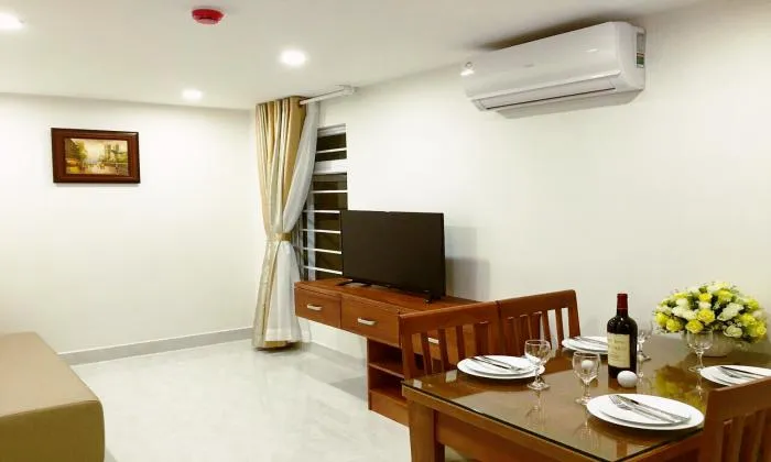 Nice One Bedroom Apartment in Cuu Long St Tan Binh District HCMC 45sqm 550 USD/month