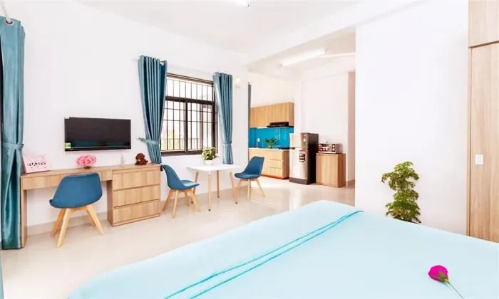 Attractive Fresh Light Studio Serviced Apartment For Rent in Ho Chi Minh City 40sqm 450 USD/month