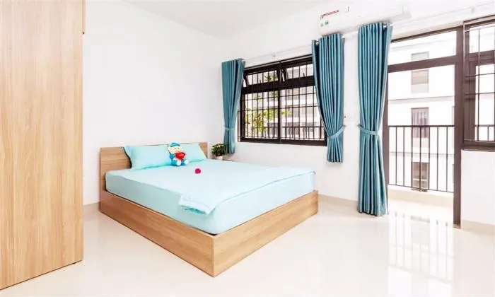 Attractive Fresh Light Studio Serviced Apartment For Rent in Ho Chi Minh City 40sqm 450 USD/month