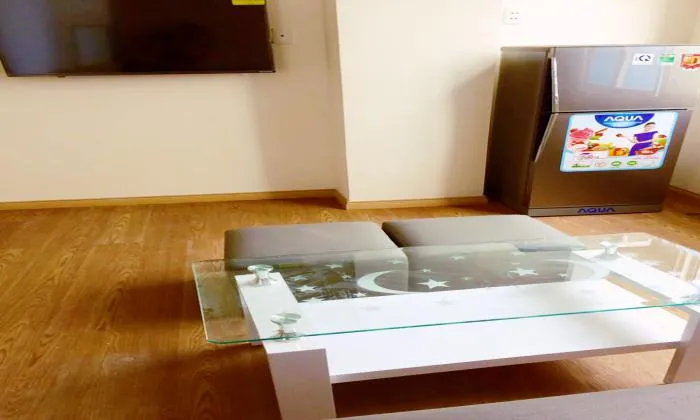 Two Bedroom Serviced Apartment For Lease in Tan Binh District HCMC 60sqm 850 USD/month