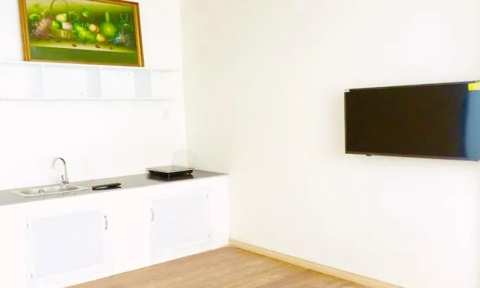 Two Bedroom Serviced Apartment For Lease in Tan Binh District HCMC 60sqm 850 USD/month