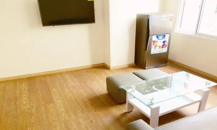 Two Bedroom Serviced Apartment For Lease in Tan Binh District HCMC 60sqm 850 USD/month