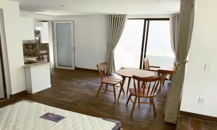 Bright Light Designed One Bedroom Serviced Apartment in Tan Binh District HCMC 45sqm 550 USD/month
