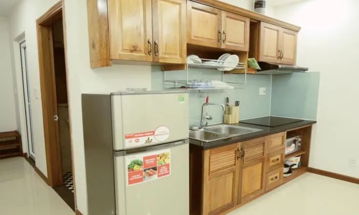 Quiet Two Bedrooms Apartment For Rent in Tan Binh District HCMC 67sqm 600 USD/month
