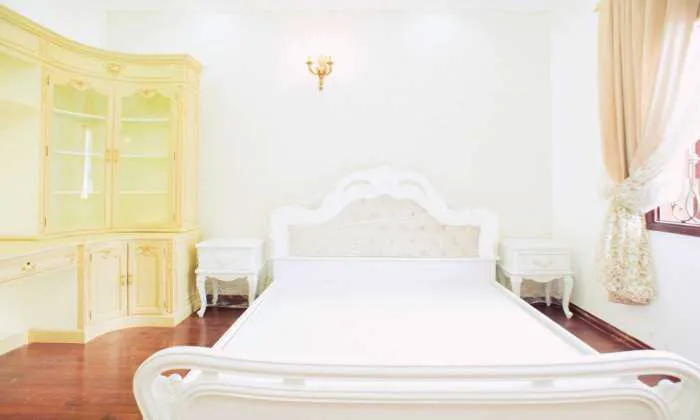 Newly One Bedroom Serviced Apartment in Tan Binh District HCM City 60sqm 500 USD/month