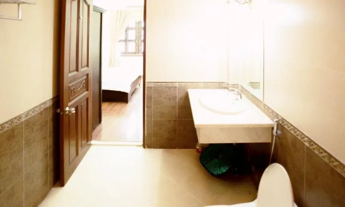 Newly One Bedroom Serviced Apartment in Tan Binh District HCM City 60sqm 500 USD/month