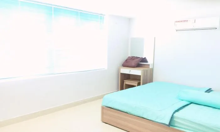 Brand New One Bedroom Serviced Apartment in Tan Binh District HCM City 45sqm 550 USD/month