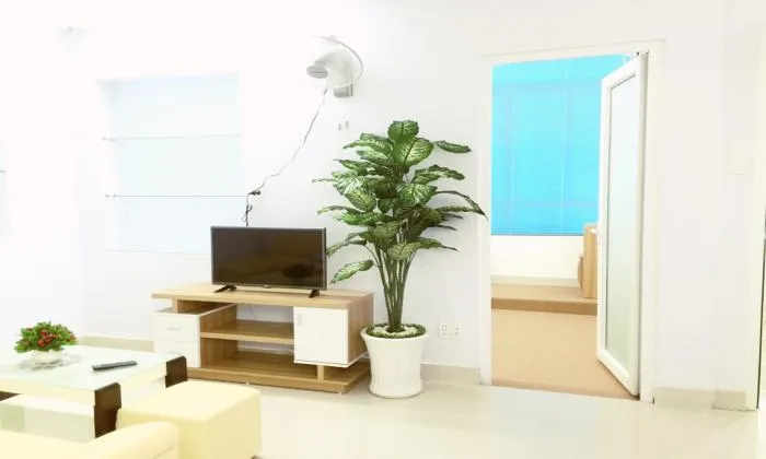 Brand New One Bedroom Serviced Apartment in Tan Binh District HCM City 45sqm 550 USD/month