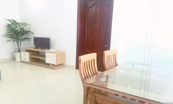 Brand New One Bedroom Serviced Apartment in Tan Binh District HCM City 45sqm 550 USD/month