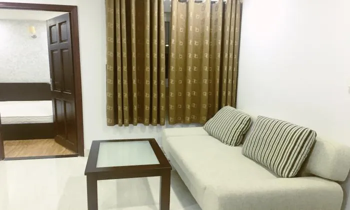 Newly One Bedroom Apartment in Cuu Long Street Tan Binh District HCM City 45sqm 450 USD/month