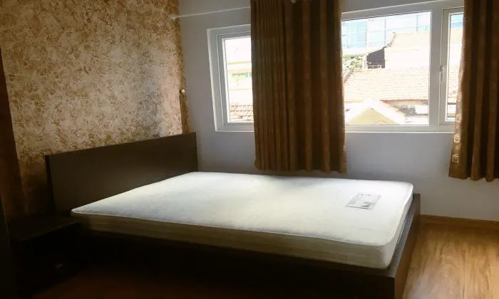 Fascinating One Bedroom Serviced Apartment in Truong Son St Tan Binh Dist HCMC 45sqm 550 USD/month