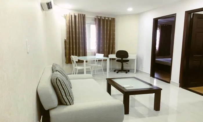Reasonable Rent Two Bedrooms Apartment In Tan Binh District HCM City 70sqm 600 USD/month