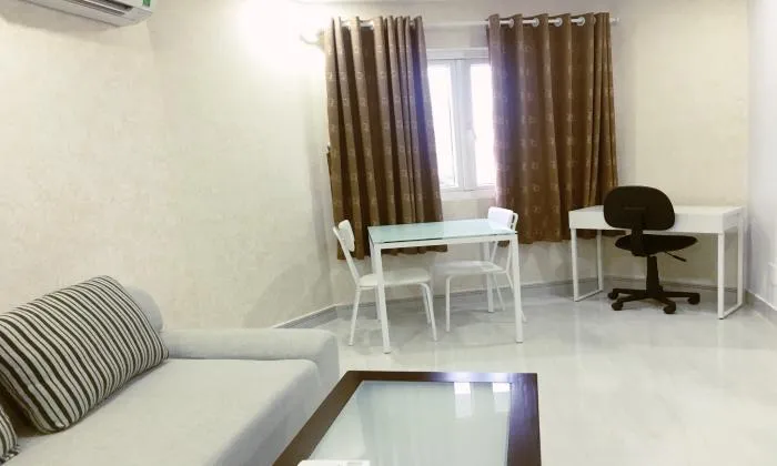 Reasonable Rent Two Bedrooms Apartment In Tan Binh District HCM City 70sqm 600 USD/month