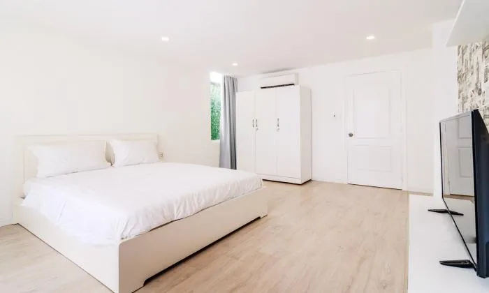 Blue Sky Serviced Apartment For Rent Near Tan Binh District Ho Chi Minh City 45sqm 650 USD/month