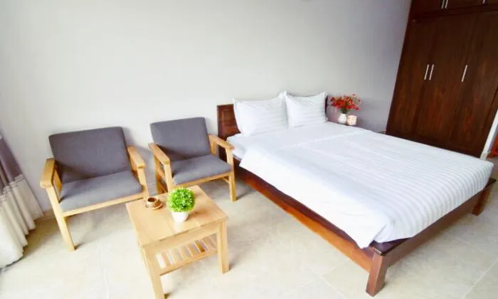 Amazing Balcony Studio Apartment in Tan Binh District Ho Chi Minh City 35sqm 500 USD/month