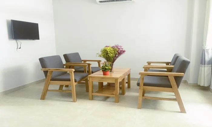 Spacious Two Bedroom Apartment For Lease Near Airport Plaza Tan Binh District HCM 80sqm 1,000 USD/month
