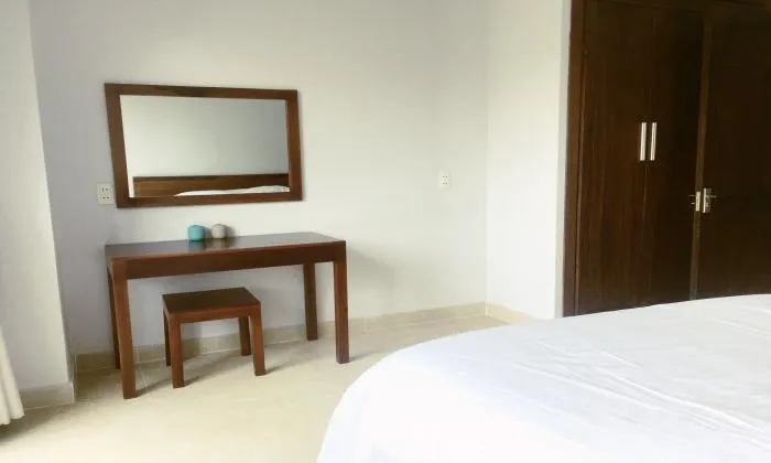 Spacious Two Bedroom Apartment For Lease Near Airport Plaza Tan Binh District HCM 80sqm 1,000 USD/month