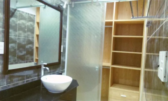 Garden Penthouse Near Tan Son Nhat International Airport Tan Binh District HCM City 300sqm 1,500 USD/month