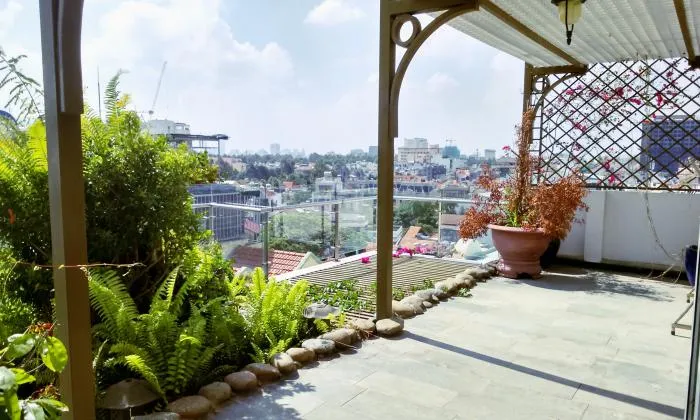 Garden Penthouse Near Tan Son Nhat International Airport Tan Binh District HCM City 300sqm 1,500 USD/month