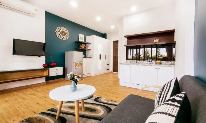 Garden Top Floor One Bedroom Apartment For Rent in Le Van Sy Tan Binh District HCMC 40sqm 650 USD/month