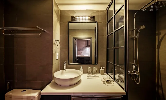 Excellent Designed Studio Apartment in Binh District HCMC 40sqm 600 USD/month