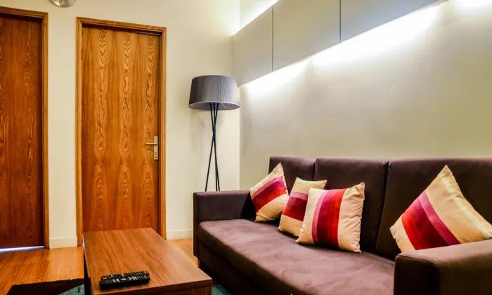 Two Bedrooms Apartment Near Tan Son Nhat Airtport, Ho Chi Minh City 75sqm 570 USD/month