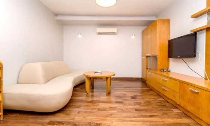 Attractive One Bedroom Apartment Near Maximax Cong Hoa Tan Binh District HCMC 50sqm 400 USD/month