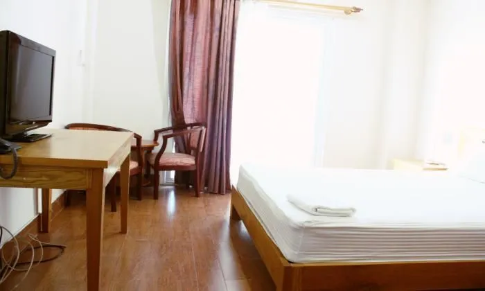 Good Price Serviced Apartment In Tan Binh District, HCM City 32sqm 450 USD/month