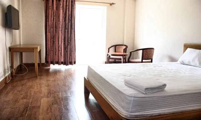 Cozy Studio Serviced Apartment Near International Airport HCM City 40sqm 500 USD/month