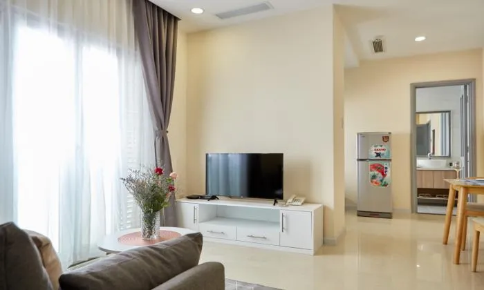 Nice Renovation One Bedroom Serviced Apartment For Rent in Tan Binh District HCMC 45sqm 570 USD/month