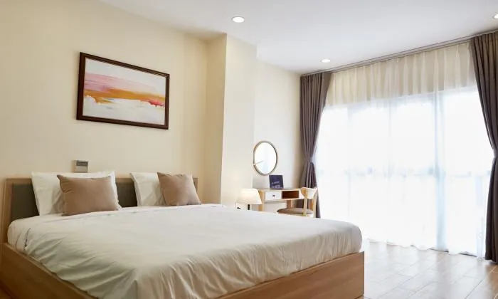 Good Size 01 Bedroom Apartment Dong Nai Street Tan Binh HCMC 50sqm 600 USD/month