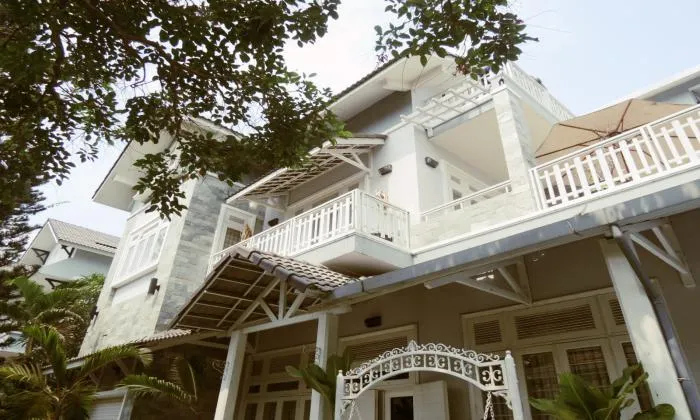 4 Bedrooms Villa Renovation For Rent in Thao Dien HCM City 350sqm 3,500 USD/month