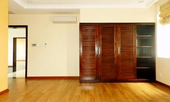 Very Clean and New Villa For Rent in Tong Huu Dinh Street Thao Dien District 2 HCMC 550sqm 5,200 USD/month
