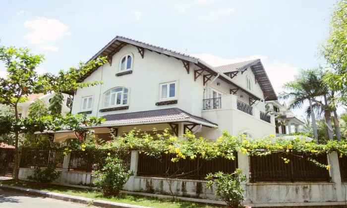 Five Bedrooms Villa For Rent in Thao Dien  District 2, HCM City 450sqm 4,500 USD/month