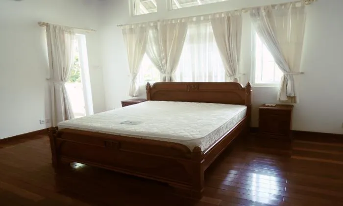 Nice Four Bedrooms Villa For Rent in Nguyen Van Huong St HCMC 280sqm 3,500 USD/month