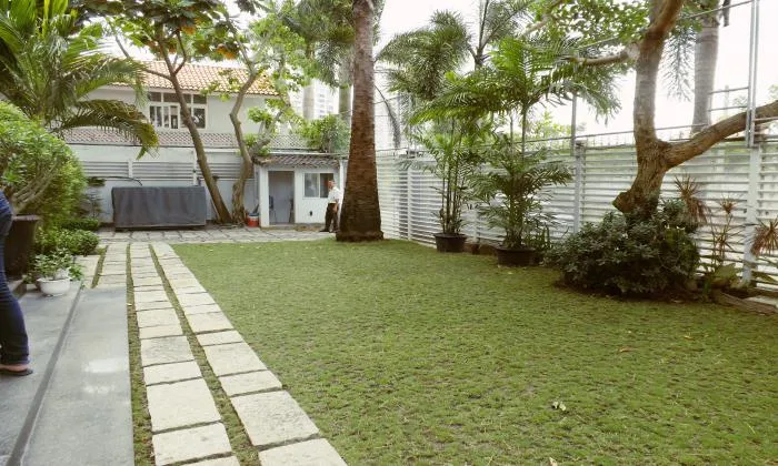 Nice Four Bedrooms Villa For Rent in Nguyen Van Huong St HCMC 280sqm 3,500 USD/month
