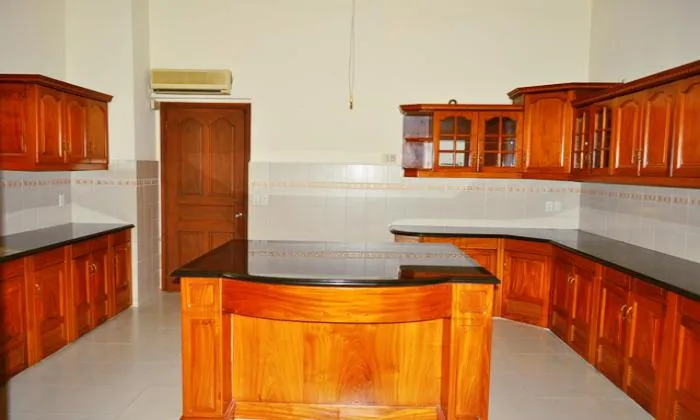 Unfurnished Villa For Rent in Thao Dien District 2 HCM City 500sqm 5,500 USD/month