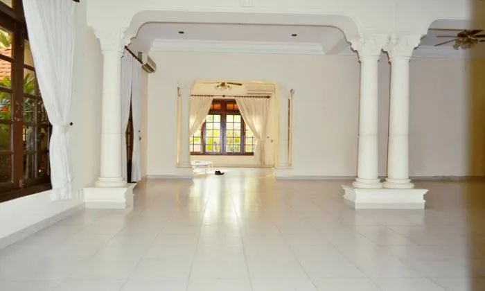 Unfurnished Villa For Rent in Thao Dien District 2 HCM City 500sqm 5,500 USD/month