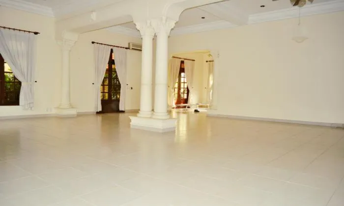 Unfurnished Villa For Rent in Thao Dien District 2 HCM City 500sqm 5,500 USD/month