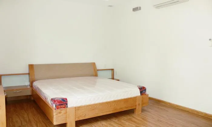 Fully Furnished Villa For Rent in Compound Tran Ngoc Dien HCM City 450sqm 4,100 USD/month