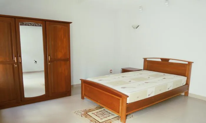 Fully Furnished Villa For Rent in Nguyen Van Huong Street HCMC 300sqm 2,500 USD/month