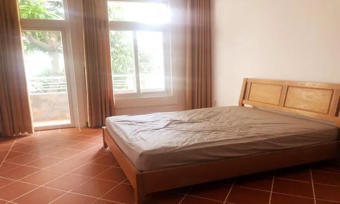 Newly Renovation Four Bedrooms Villa in Thao Dien District Ho Chi Minh City 300sqm 2,500 USD/month