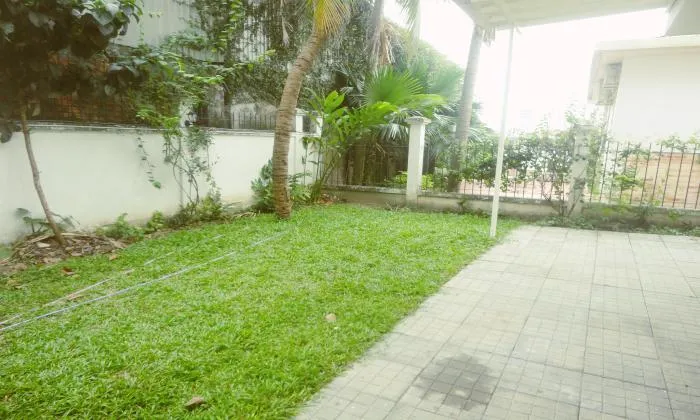 Three Bedrooms Villa For Lease in Compound Nguyen Van Huong HCM 300sqm 2,700 USD/month