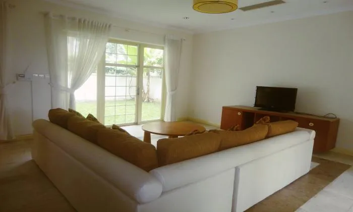 Three Bedrooms Villa For Lease in Compound Nguyen Van Huong HCM 300sqm 2,700 USD/month
