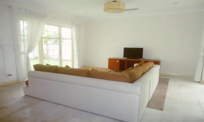 Three Bedrooms Villa For Lease in Compound Nguyen Van Huong HCM 300sqm 2,700 USD/month