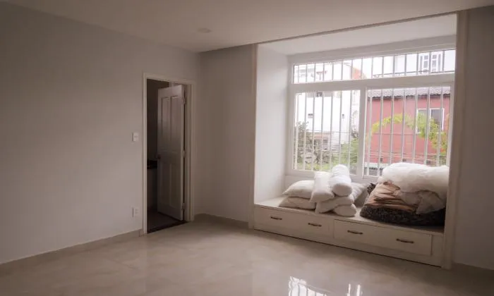 Unfurnished Modern Villa For Rent in Nguyen Van Huong Street Thao Dien HCMC 300sqm 2,500 USD/month