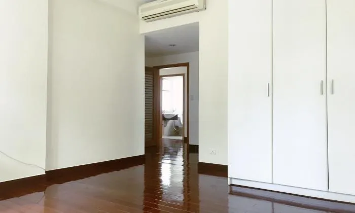 Renovating Villa in Riviera Compound  For Rent An Phu HCMC 350sqm 4,500 USD/month