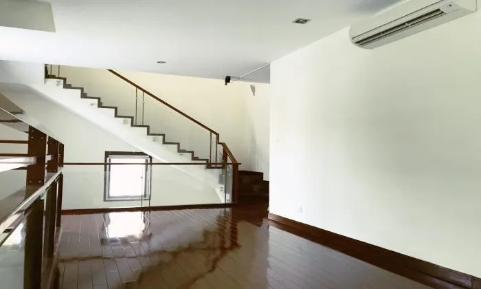 Renovating Villa in Riviera Compound  For Rent An Phu HCMC 350sqm 4,500 USD/month
