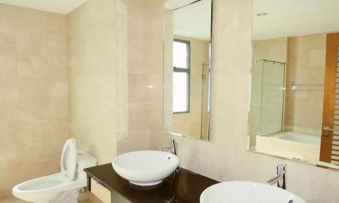 Spacious Villa Riviera For Rent in District 2, HCM City 300sqm 5,000 USD/month